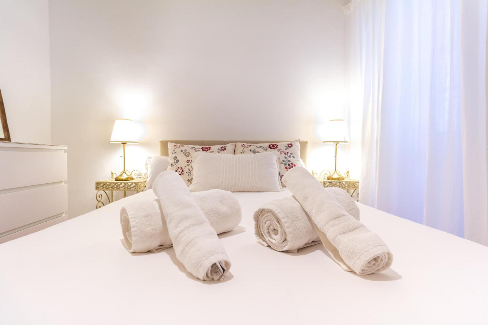 Alohamundi Castilla Iv Apartment Seville